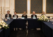 ادوایزری بورد اکیناکید