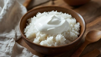 برنج سفید با ماست